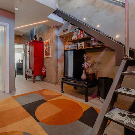 The Coolest Place Near The Airport!